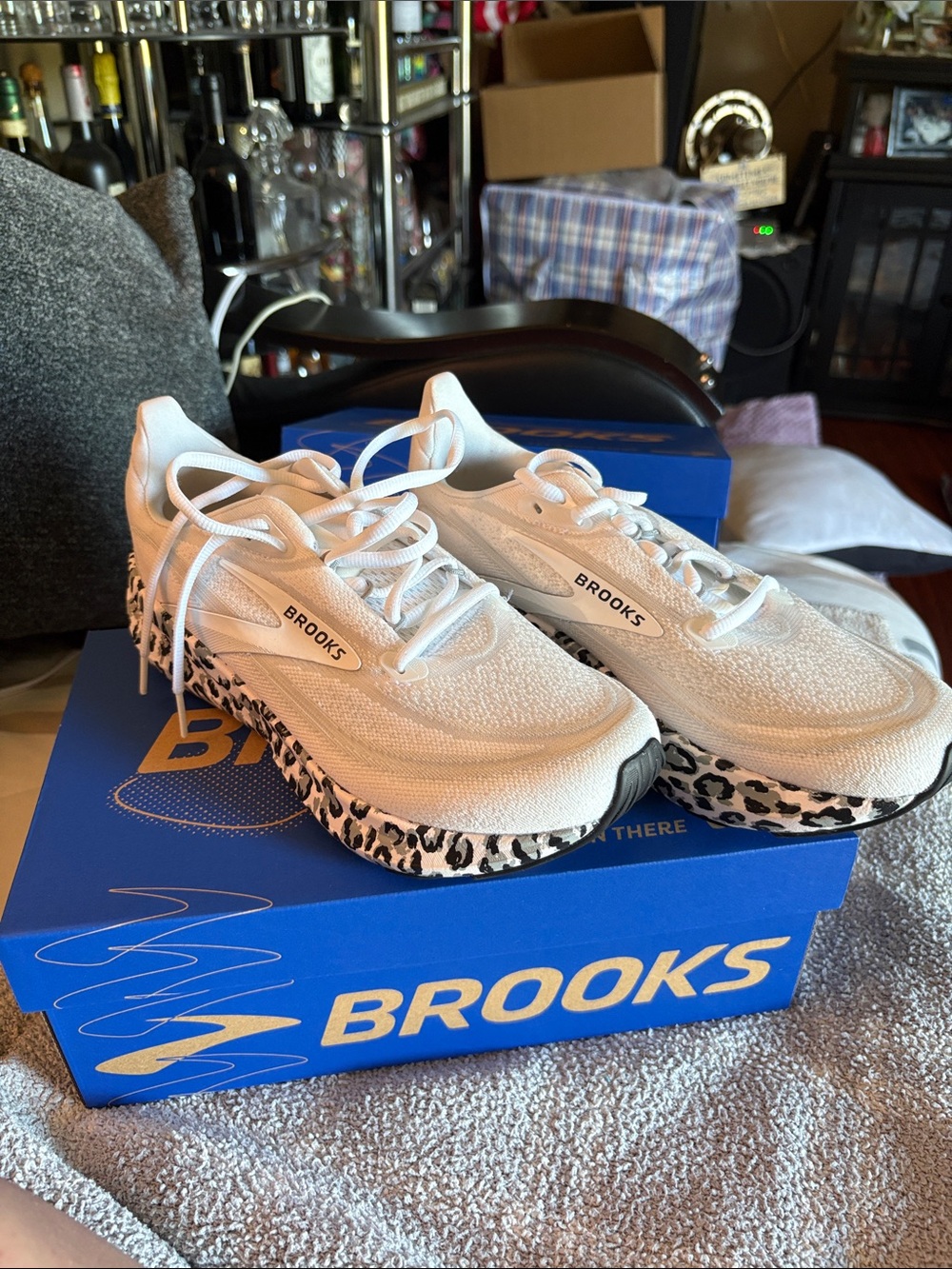 Brooks White Running Shoes with Black Leopard-Print Midsole